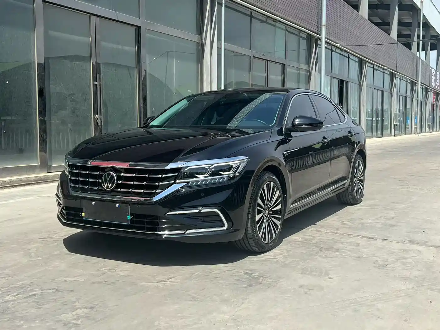 Volkswagen Passat 2021 Model 330TSI Luxury Edition