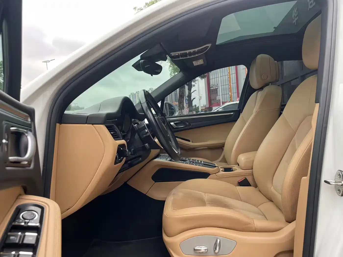 Porsche Macan 2017 Macan 2.0T фото 4