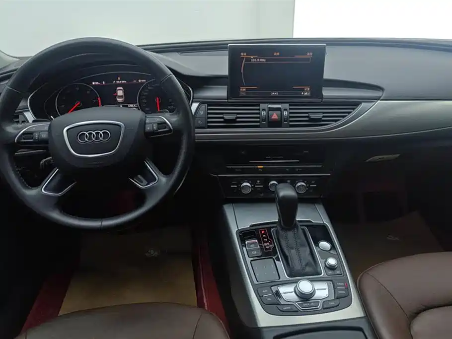 Audi A6L 2018 Model 35 TFSI Collector's Edition фото 12