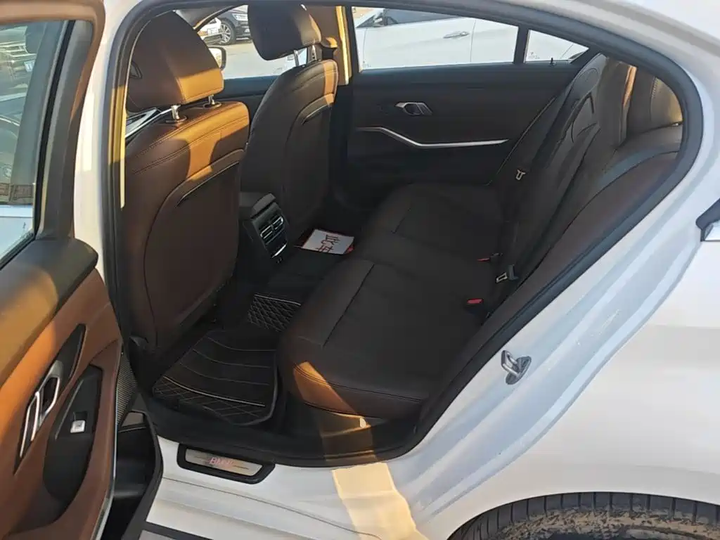 BMW i3 2024 2024 eDrive 35 L