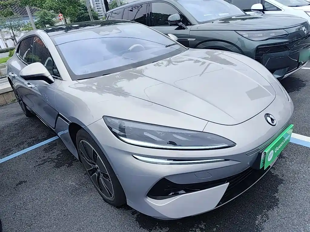 Denza Z9GT 2024 Model 1100 AWD Max Edition фото 4