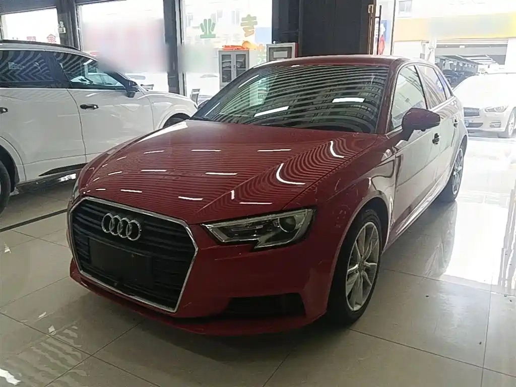 Audi A3 2018 30th Anniversary Sportback 35 TFSI Progressive фото 2