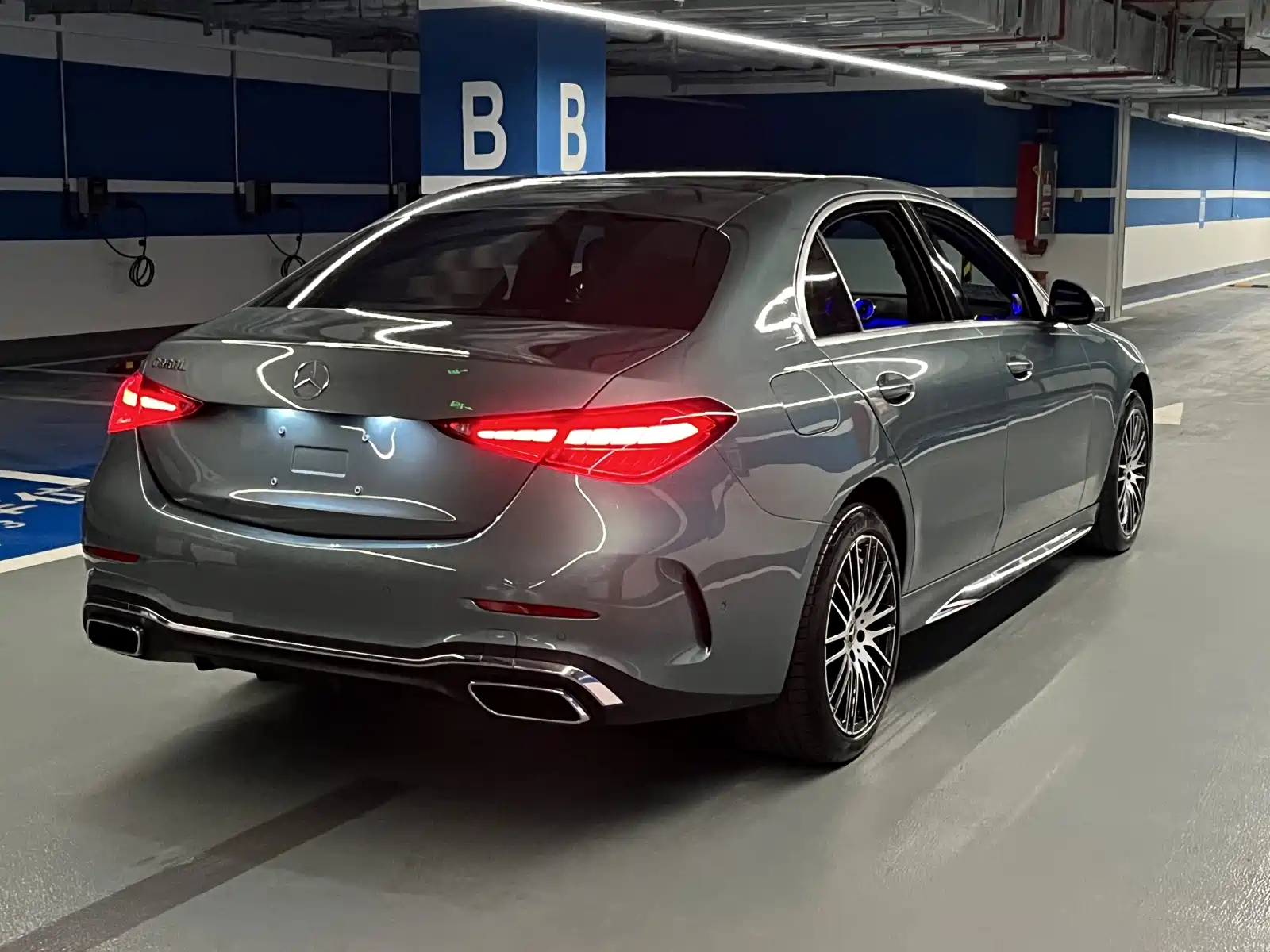 Фото 4 - Mercedes-Benz C-Class