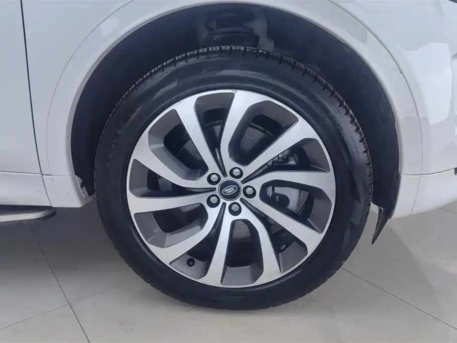 Land Rover Discovery Sport 2022 Model Facelift 249PS R-Dynamic S Performance Edition 5-seater фото 6