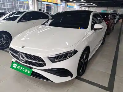Mercedes-Benz A