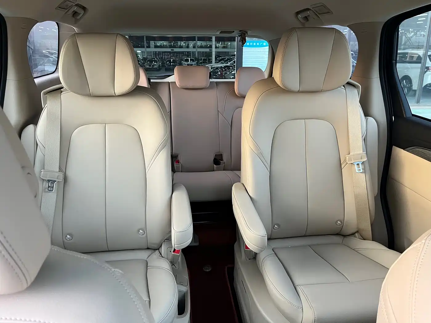 BUICK GL8 NEW ENERGY