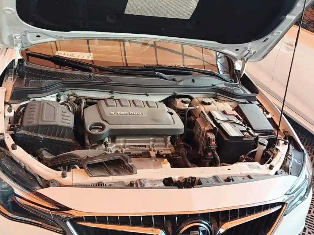 Фото 20 - Buick Excelle