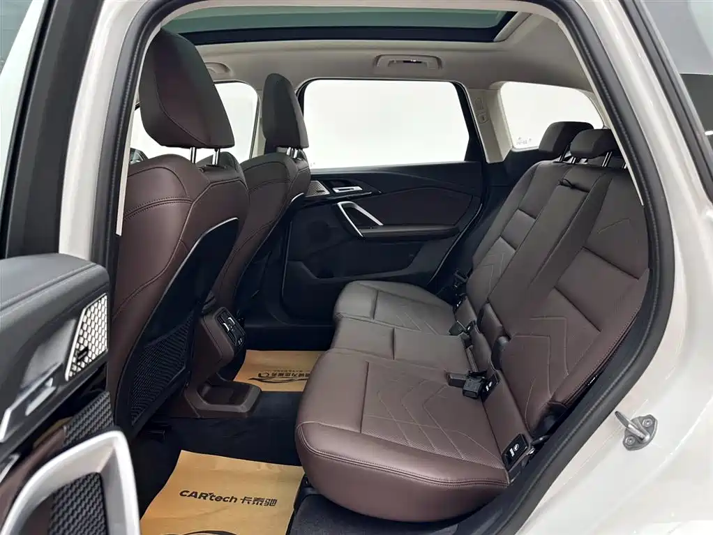 BMW X1 2024 sDrive25Li X Design Package фото 8