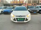Фото 3 - Ford Focus