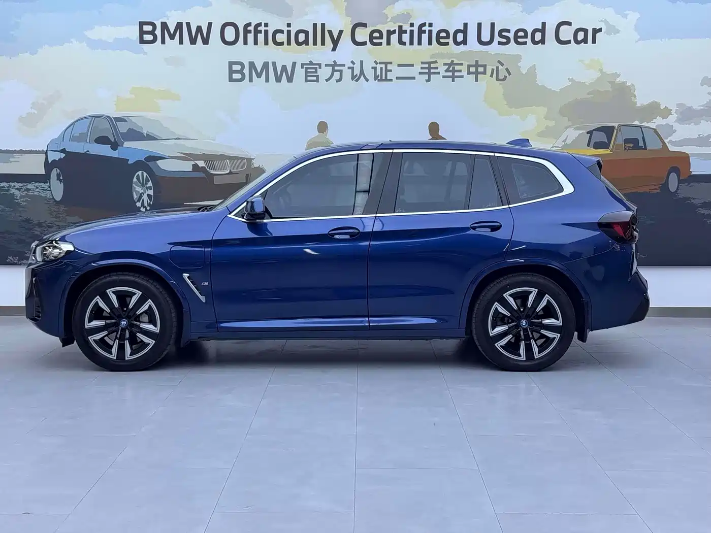 BMW iX3 2022 Facelift Leading Model фото 4