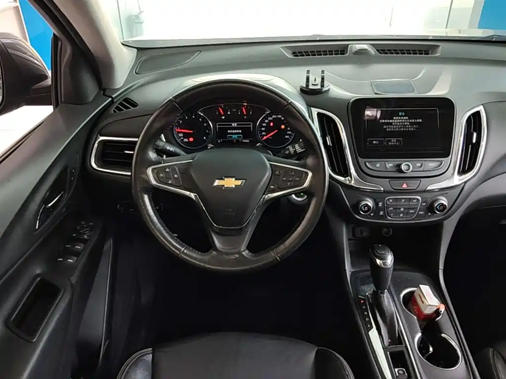 Chevrolet Equinox 2017 535T Automatic Realm Edition фото 17