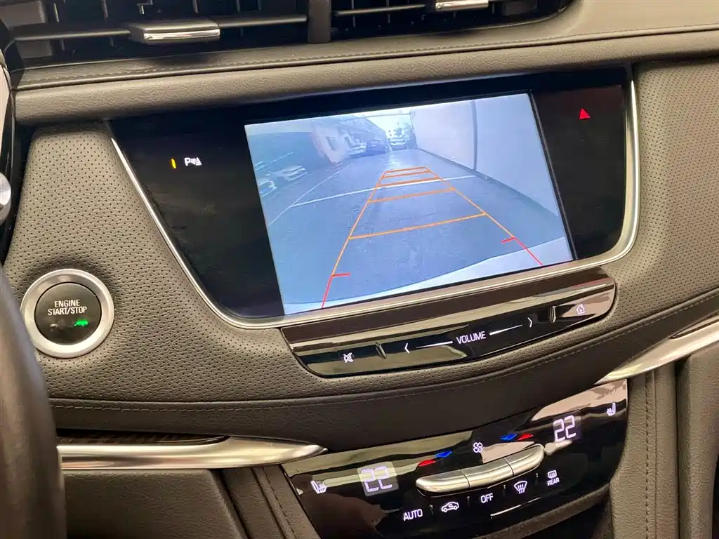 Cadillac XT5 2016 28T AWD Luxury Model фото 12