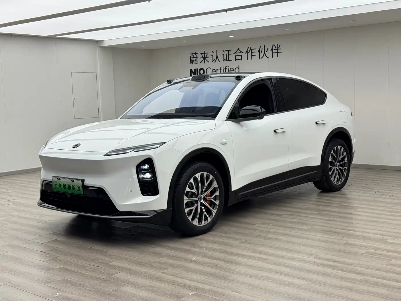 NIO NIO EC6