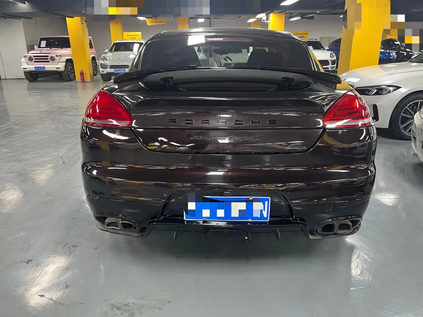 Porsche Panamera 2010 Panamera 3.6L фото 12