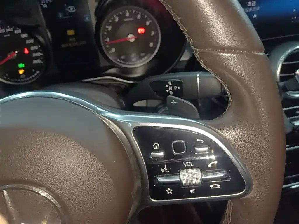 Mercedes-Benz GLC 2020 GLC 260 L 4MATIC Dynamic фото 14