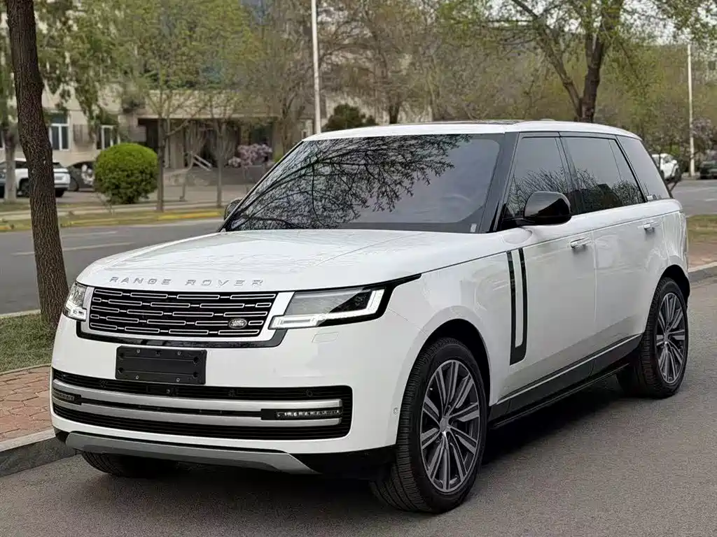 LAND ROVER RANGE ROVER 2025