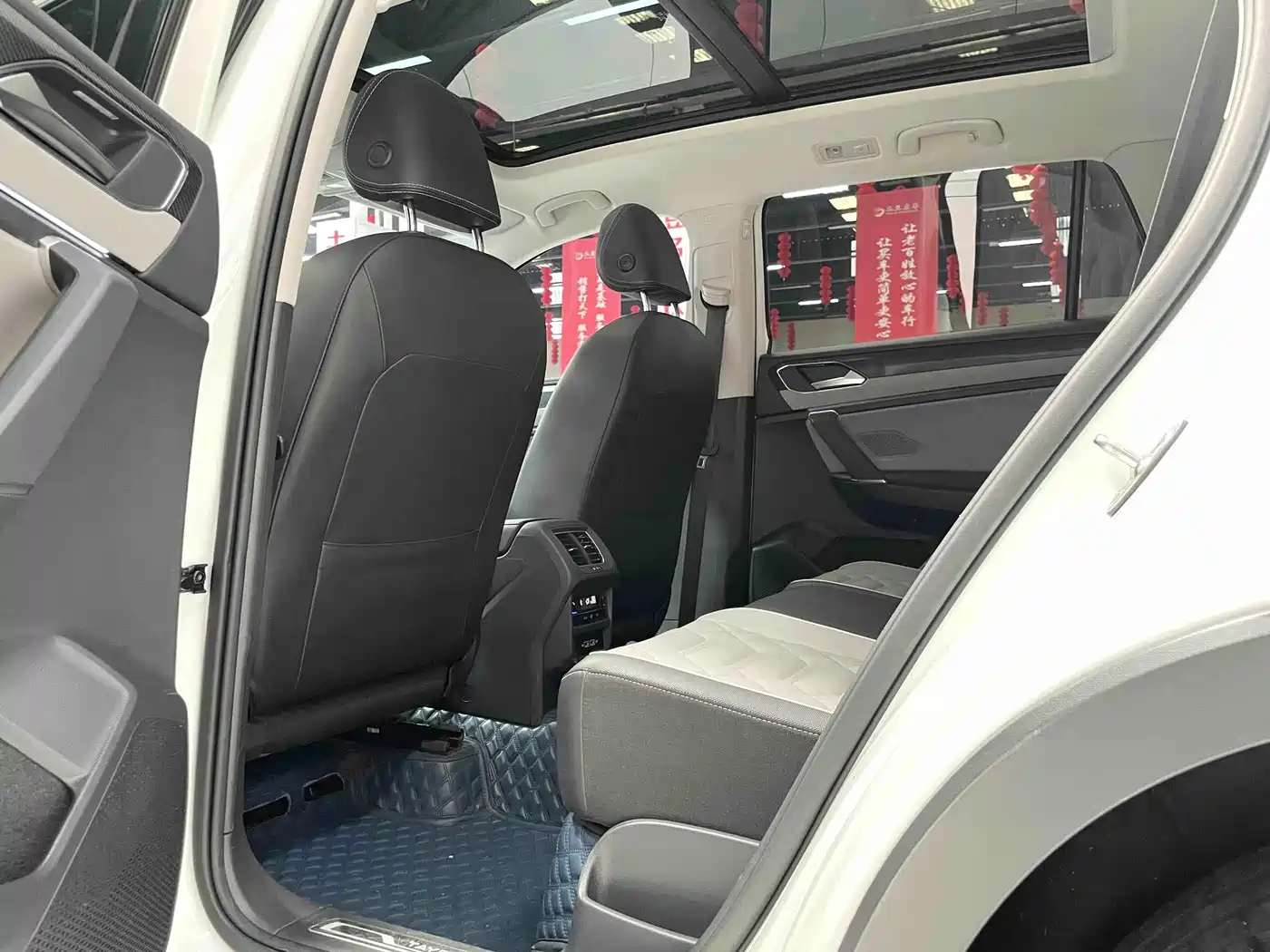 Volkswagen Tayron 2023 280TSI 2WD Luxury Plus Advanced Edition фото 13
