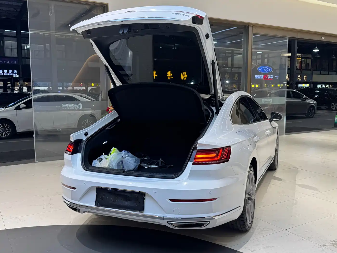 Volkswagen FAW-Volkswagen CC 2019 380TSI Radiance Edition China VI фото 19