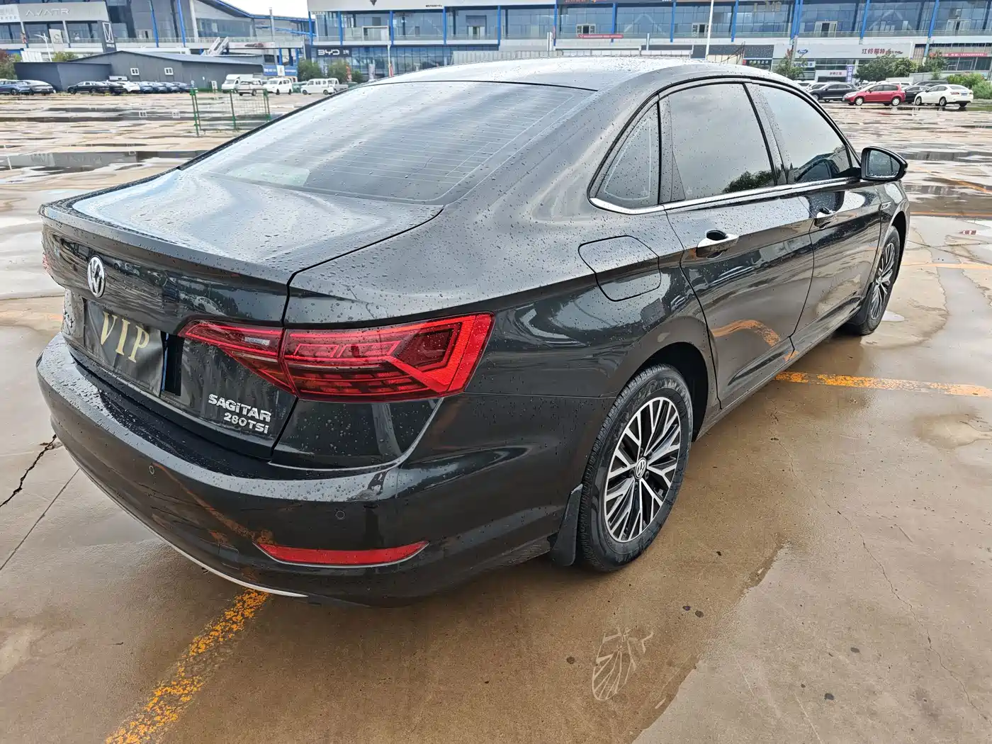 Фото 5 - Volkswagen Sagitar