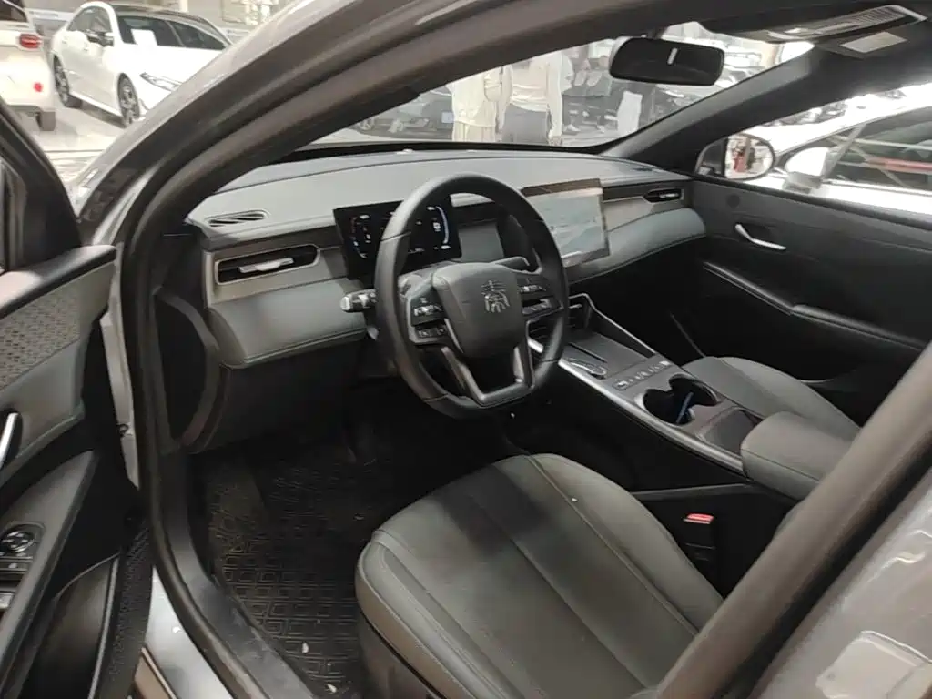 Photo 15 - BYD Qin PLUS
