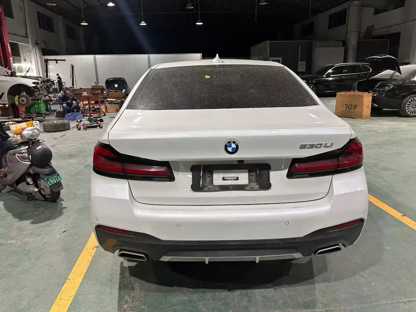 BMW 5 SERIES