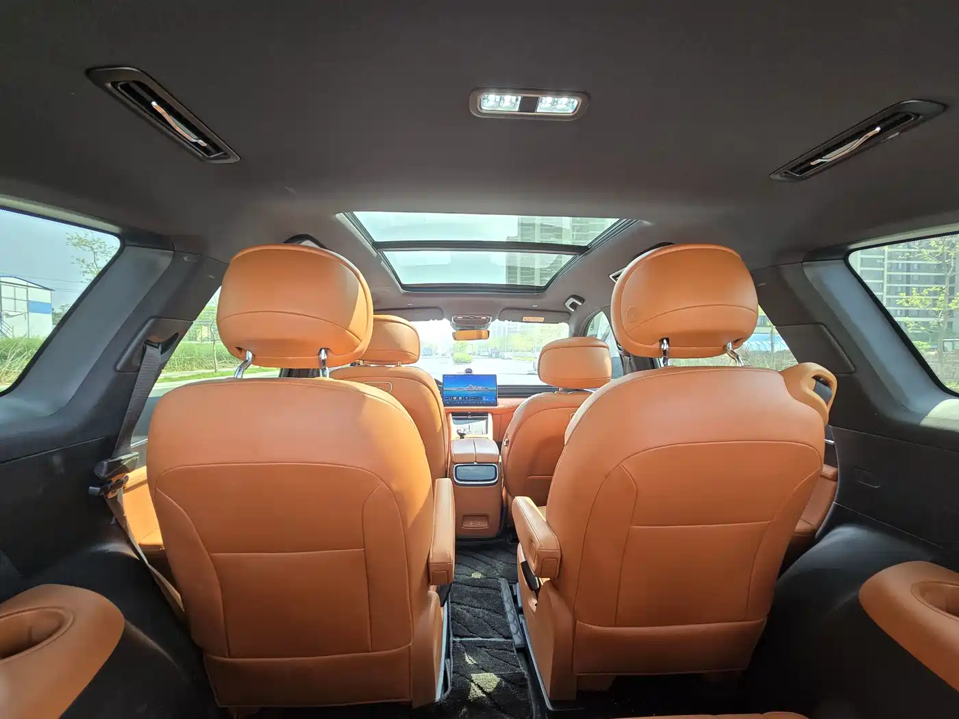AITO Wenjie AITO M7 2024 1.5T Smart Drive RWD Ultra 6-seater фото 5