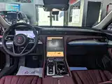 Фото 9 - Hongqi H5