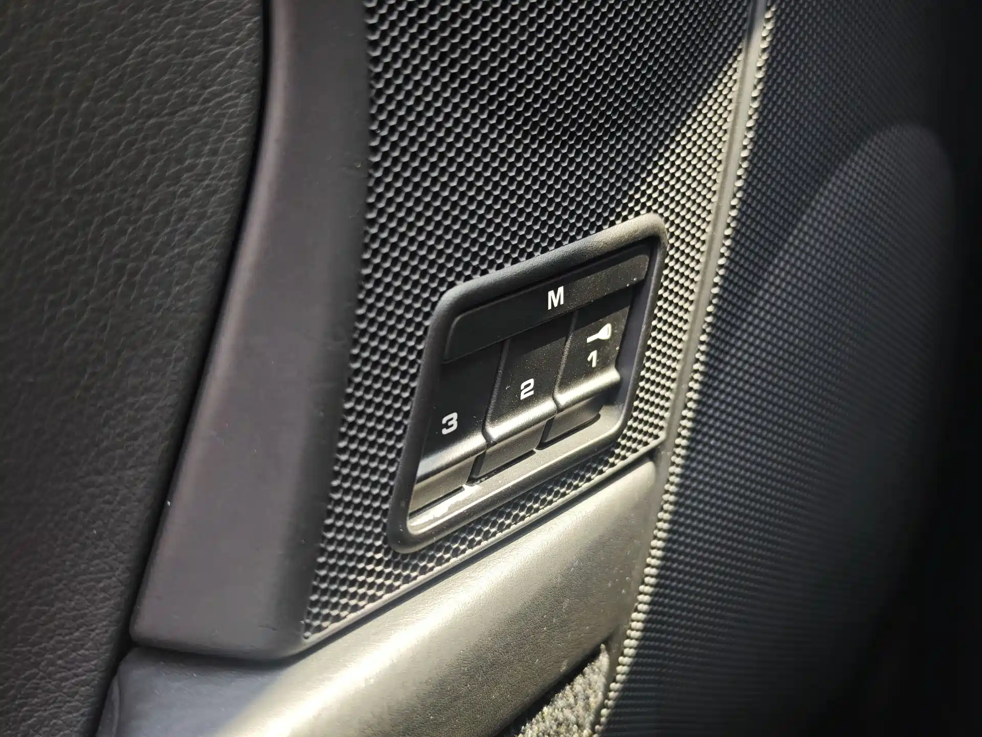 صورة 8 - Porsche Cayman