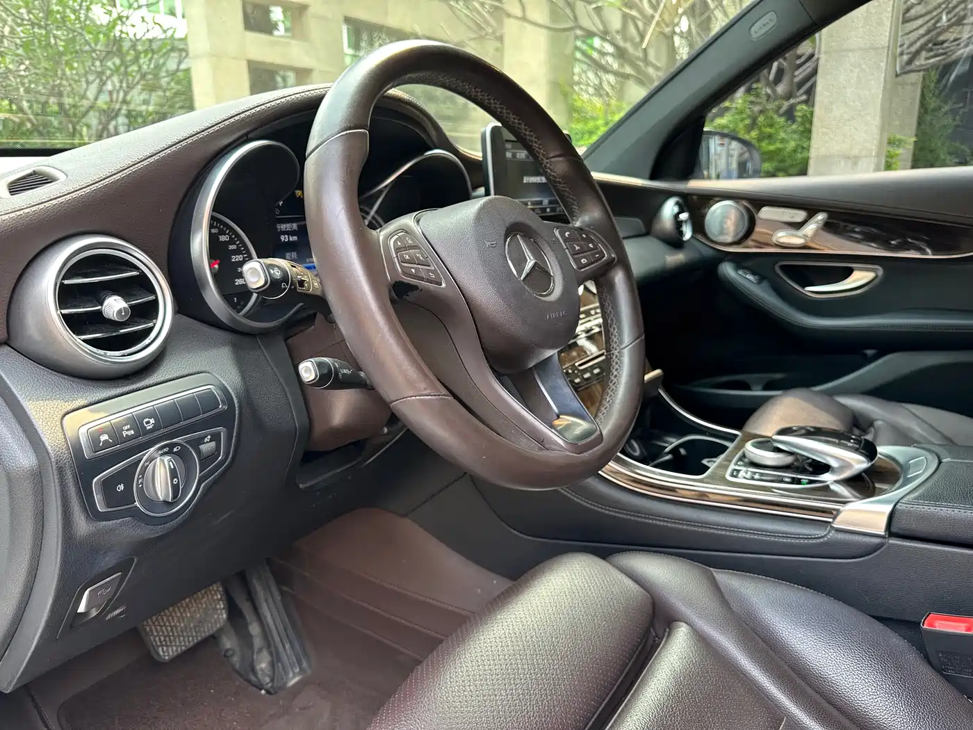 Mercedes-Benz GLC 2017 GLC 260 4MATIC Luxury фото 15
