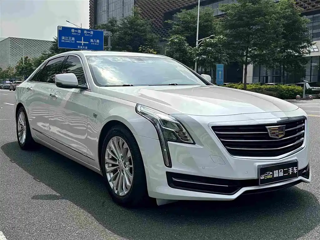 Фото 3 - Cadillac CT6