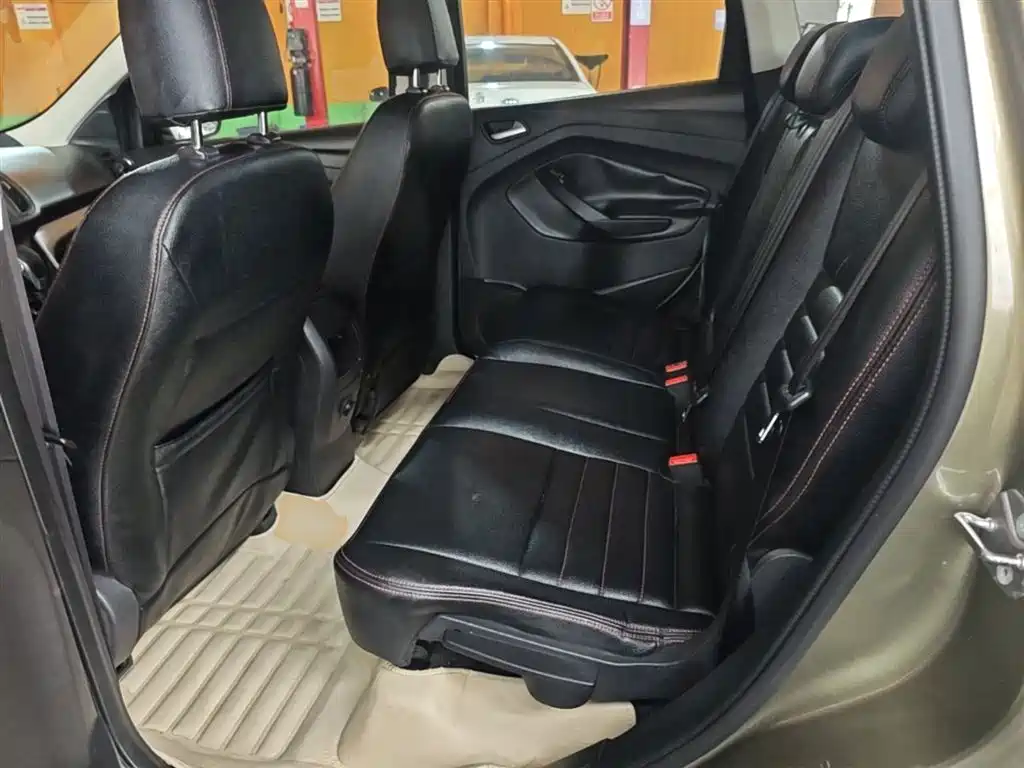 Ford Kuga 2014 2013 1.6L GTDi FWD Comfort