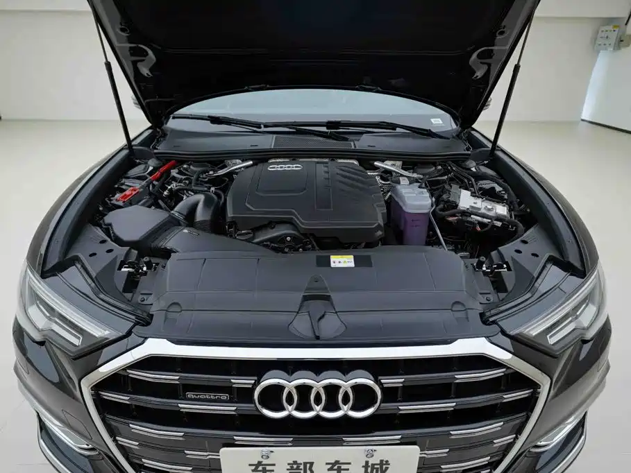 Audi A6L 2026 2026 Model Year 45 TFSI quattro Premium Dynamic