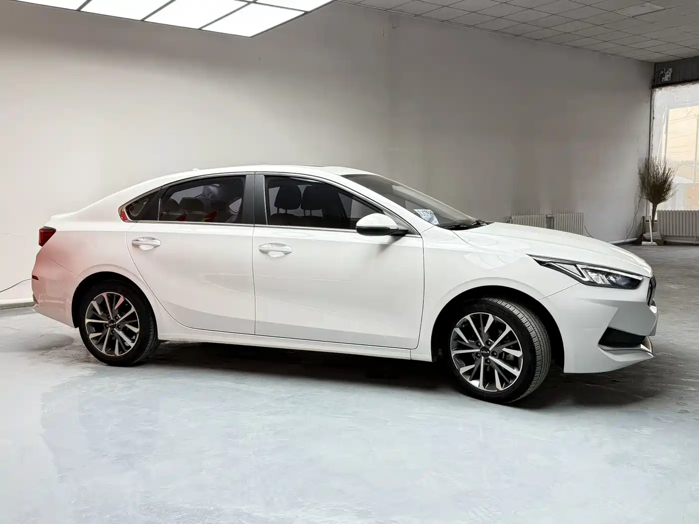 Kia K3 2021 1.5L CVT Fashion Edition фото 4
