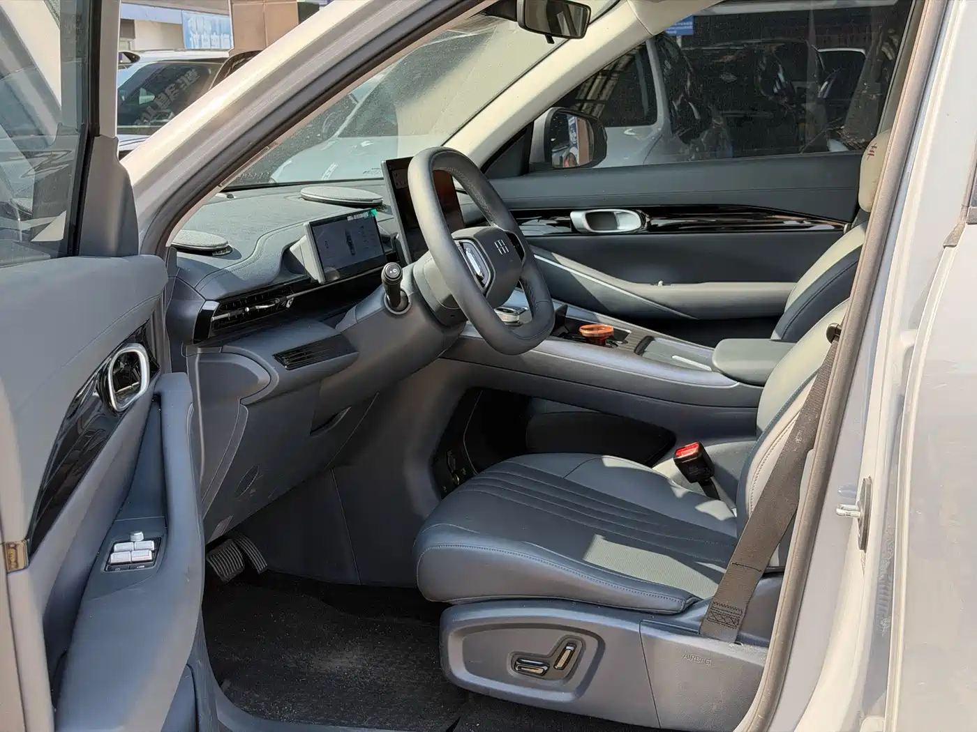 Geely Galaxy Galaxy E5 2026 2026 530km Voyager Edition