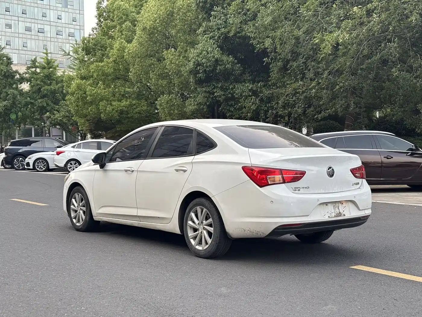 Buick Verano 2015 Sedan 15S Automatic Leading фото 5