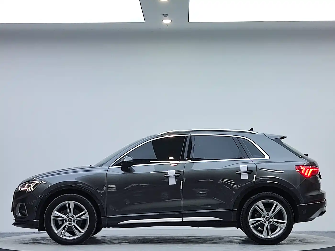 Audi Q3 2022 35 TFSI Fashion Elegance фото 4