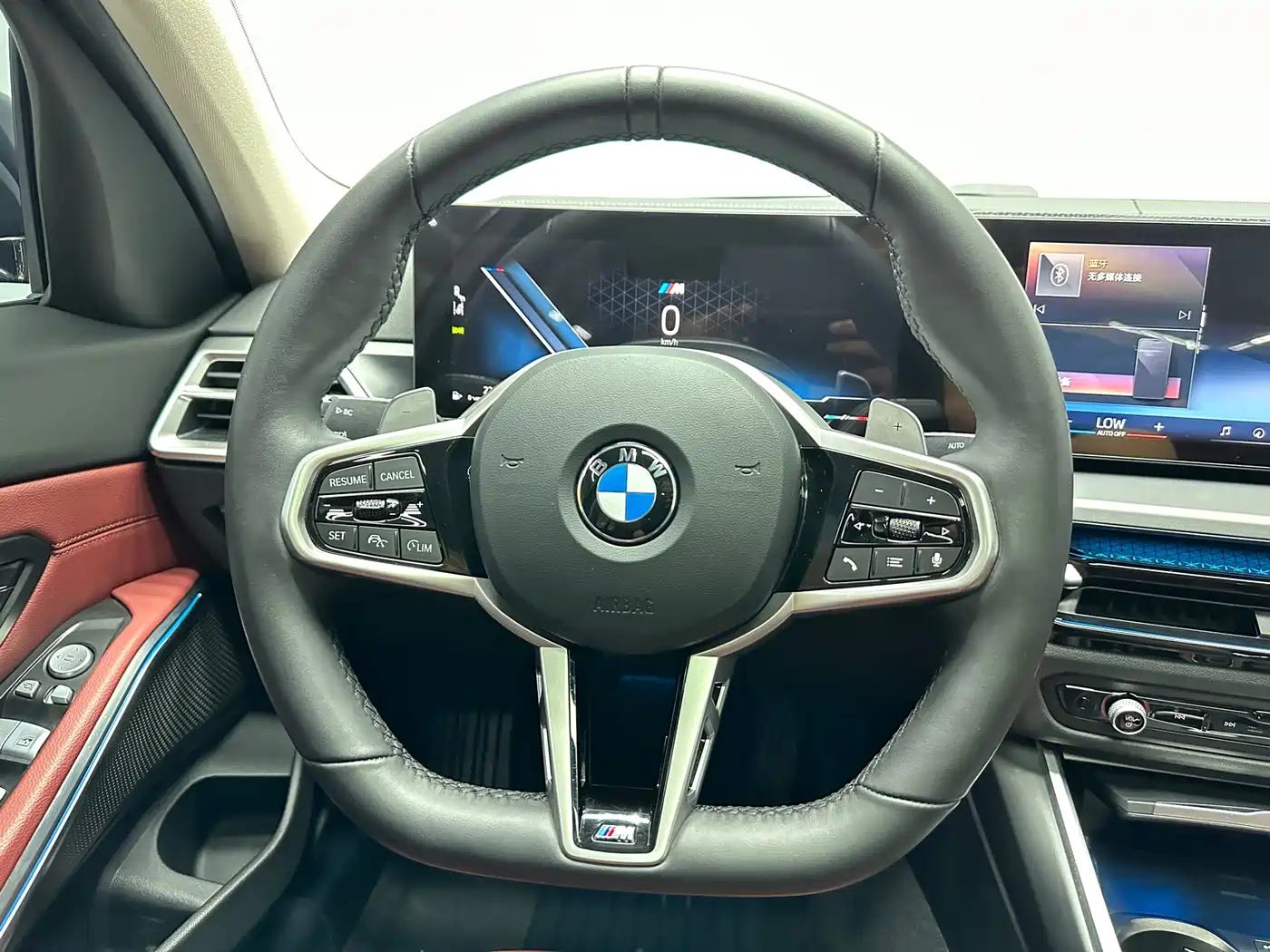 BMW 3 Series 2025 325i M Sport Package фото 21