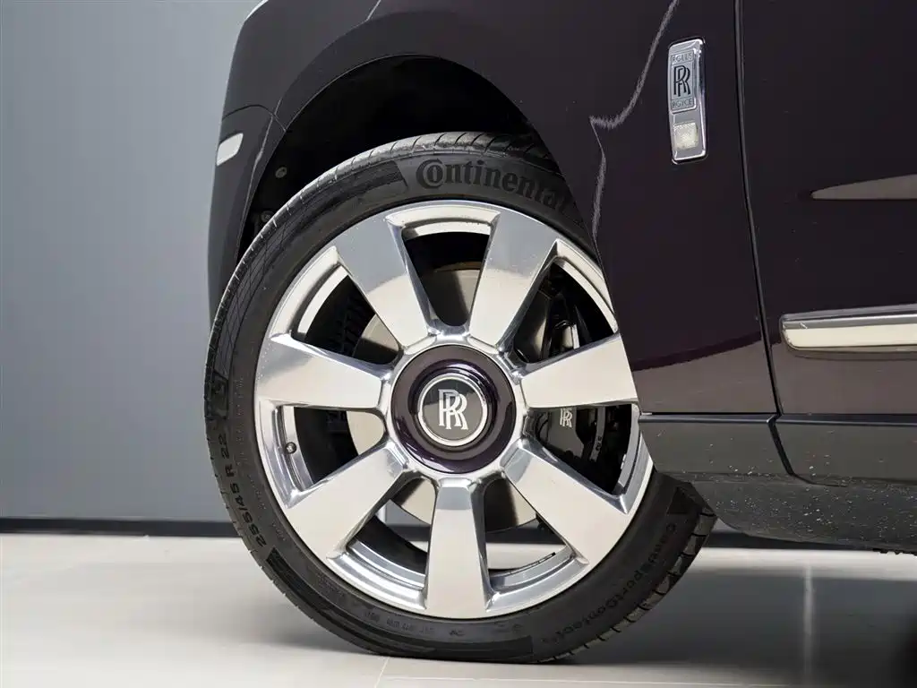 ROLLS-ROYCE CULLINAN