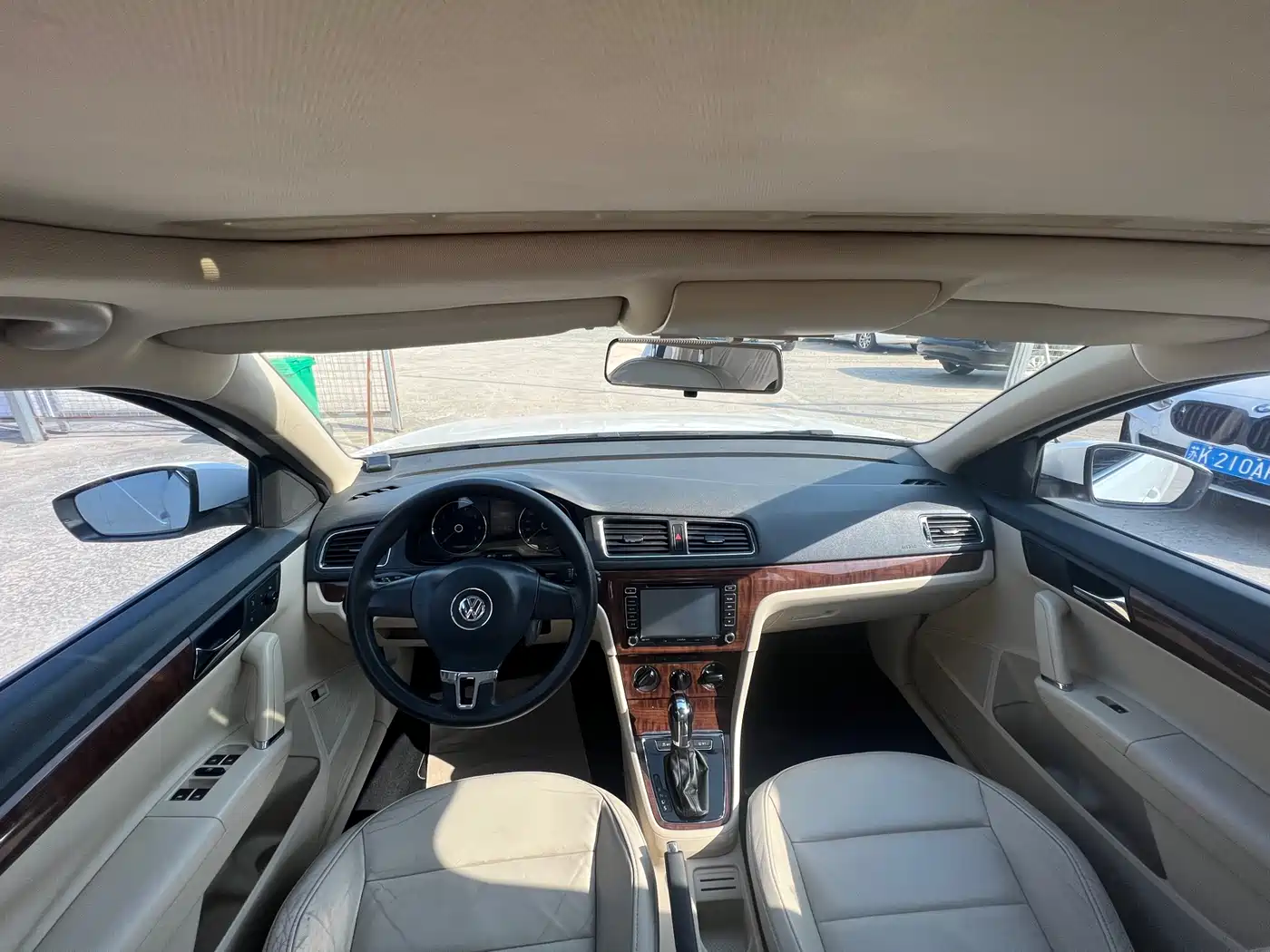 Volkswagen Lavida 2013 Classic 1.6L Automatic Trend Edition фото 6