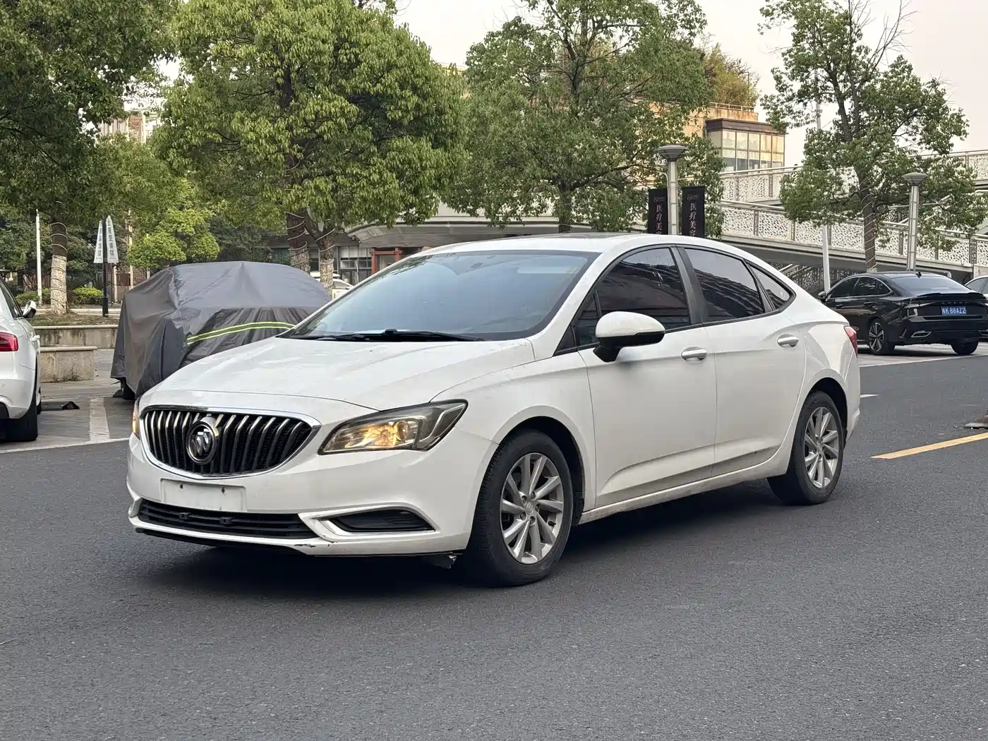 Buick Verano 2015 Sedan 15S Automatic Leading фото 3