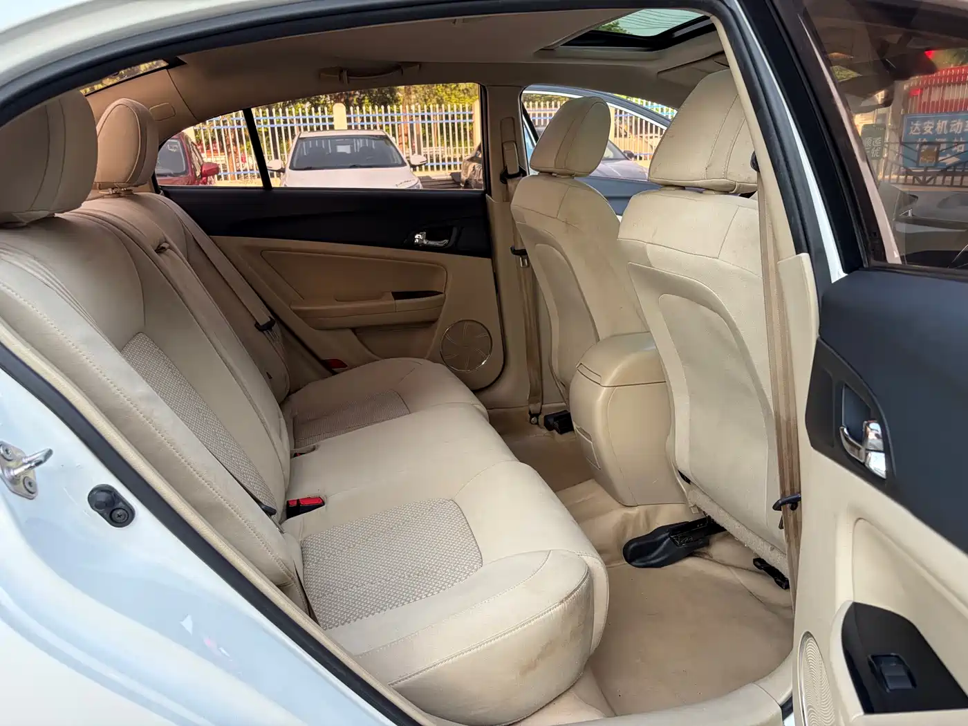 Besturn B50 2016 2016 1.6L Manual Luxury