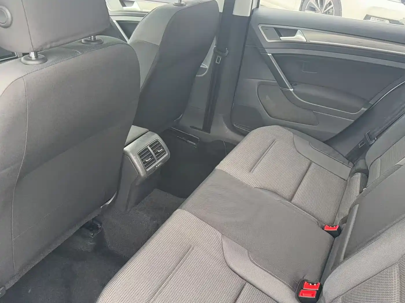 Volkswagen Golf 2015 1.4TSI Automatic Comfort фото 3