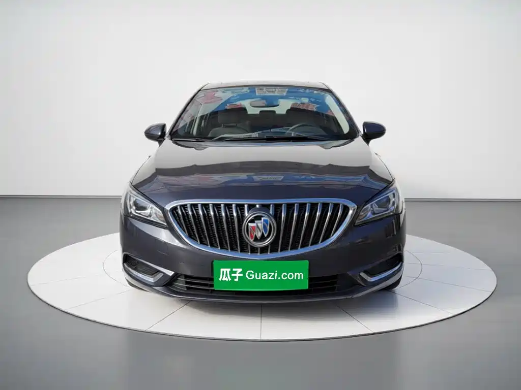 Photo 2 - Buick Verano