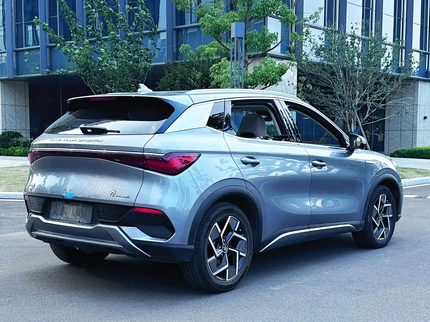 BYD Yuan PLUS 2024 Glory Edition 510KM Leading фото 9