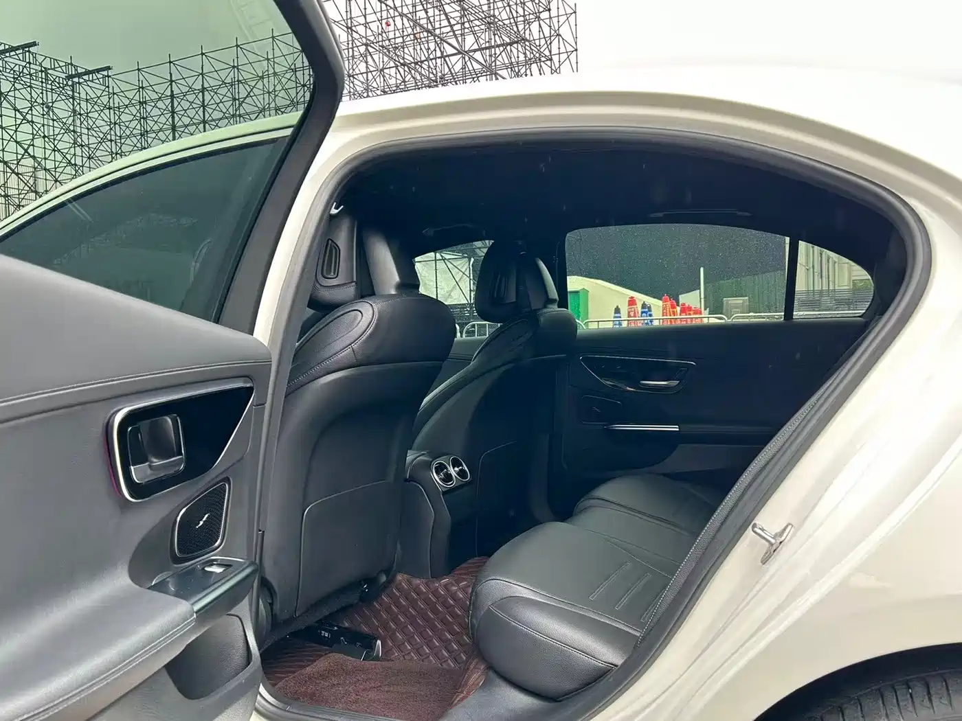 Mercedes-Benz C-Class 2022 C 200 L Sport Version фото 6