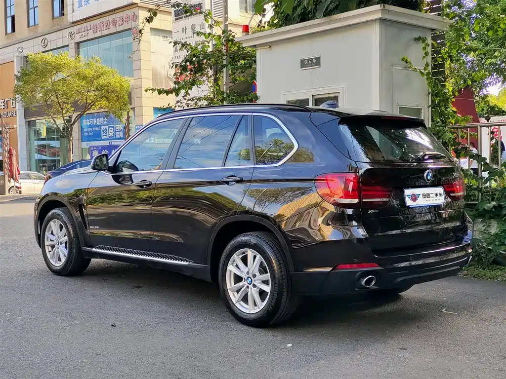 BMW X5 (Import) 2015 xDrive28i фото 4