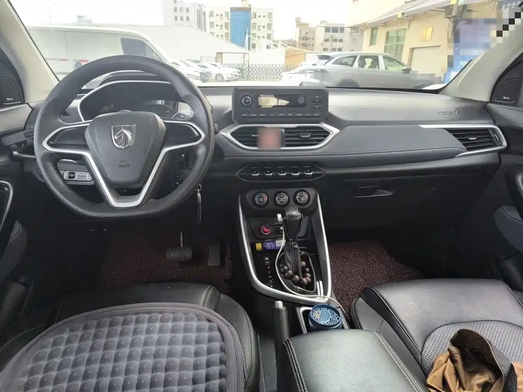 Baojun 530 2020 2019 1.5T CVT Elite Edition China VI