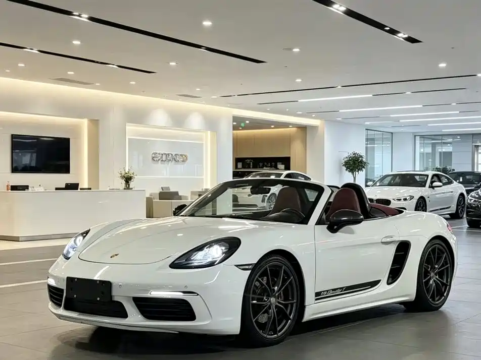 Porsche 718 2019 Boxster T 2.0T