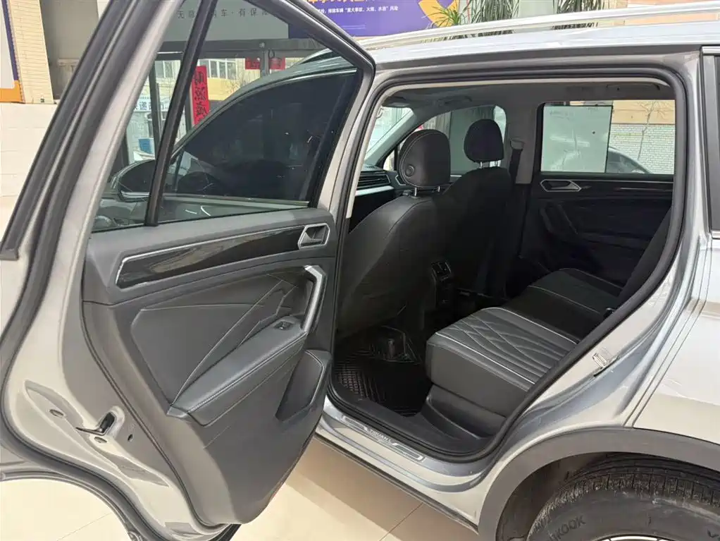 Volkswagen Tiguan L 2023 280TSI 2WD Trend Limited Edition фото 20