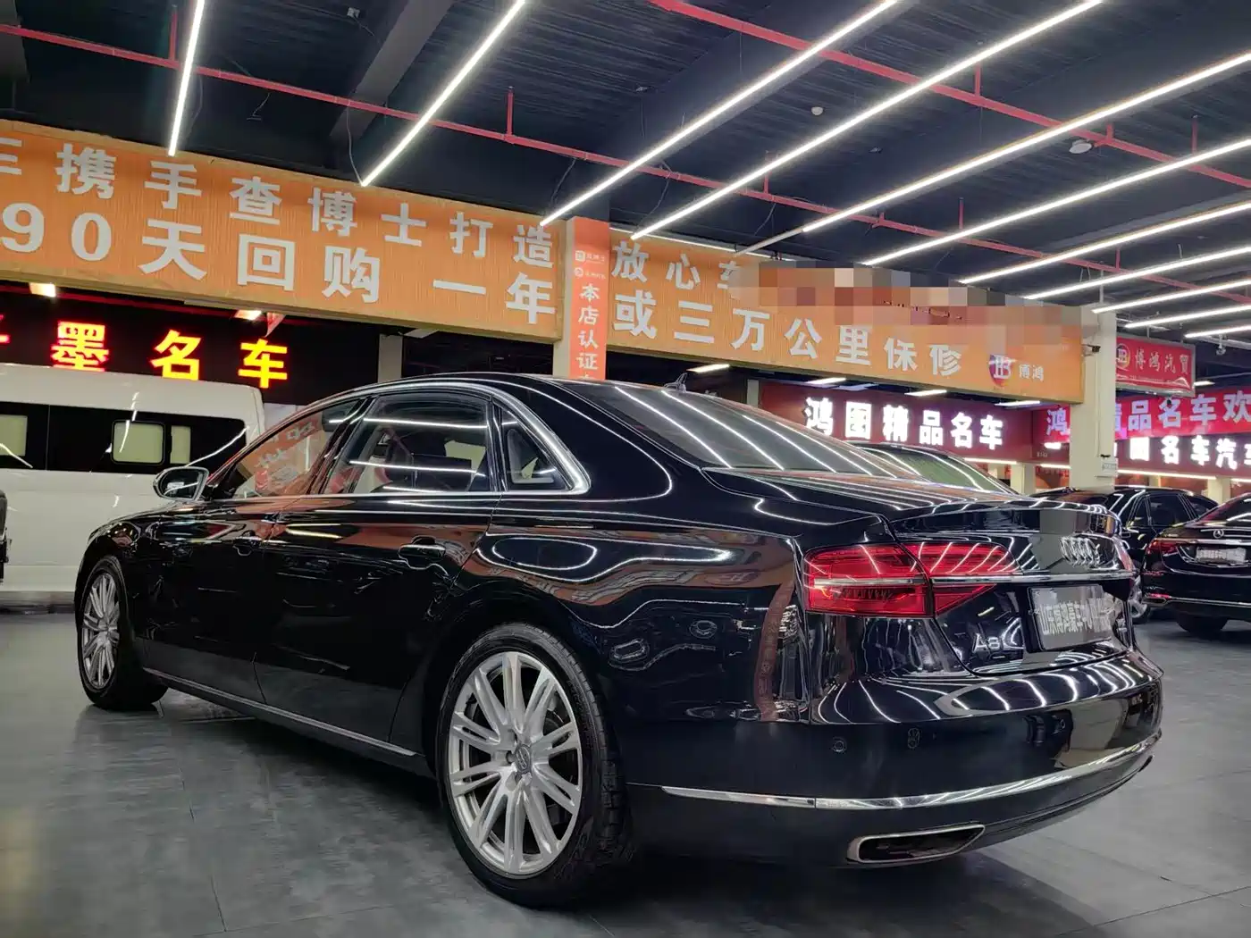 Audi A8 2014 A8L 6.3 FSI W12 quattro Flagship фото 16